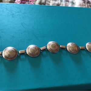 Vintage sterling silver concho bracelet size 8”.